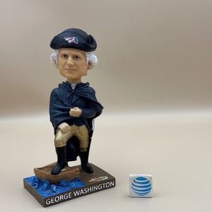 New England Patriots George Washington Bobblehead Crossing the Delaware NFL